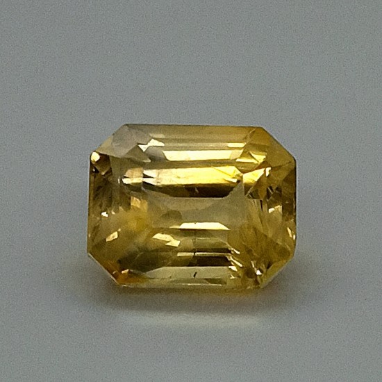 Yellow Sapphire (Pukhraj) 5.53 Ct Certified Yellow Sapphire (Pukhraj) 5.53 Ct Certified